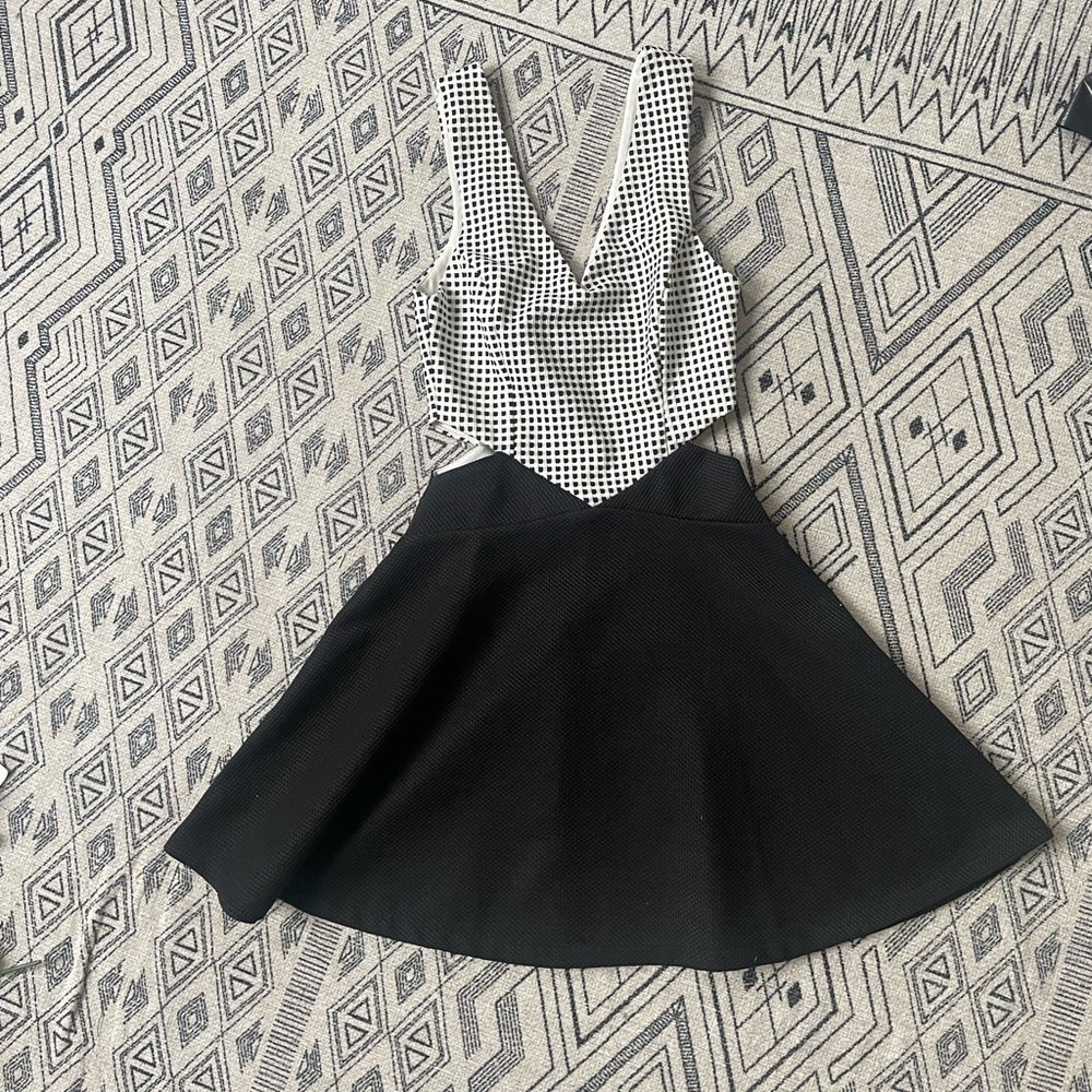 NWT LF Rumor Boutique Black + White Plaid Cutout Mini Dress